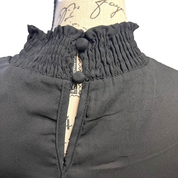 Reese women Medium Blouse Black Sparkle Lace Sheer flutter sleeve Goth Wednesday - Picture 6 of 15